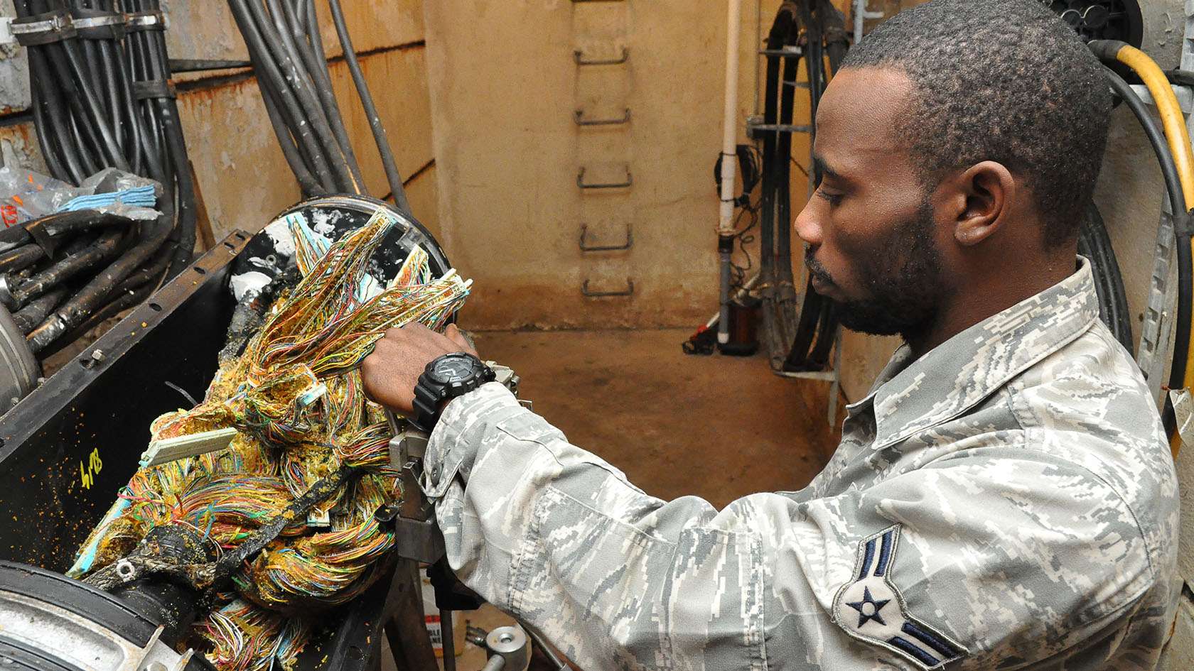 U.S. Air Force Career Detail Cable and Antenna Systems