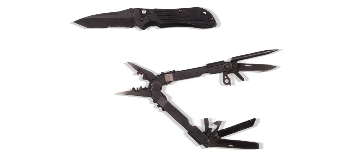 MULTI-TOOL AND KNIFE