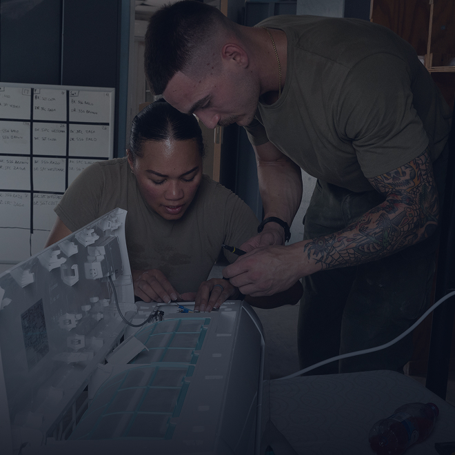 Air Force hvac/r workers