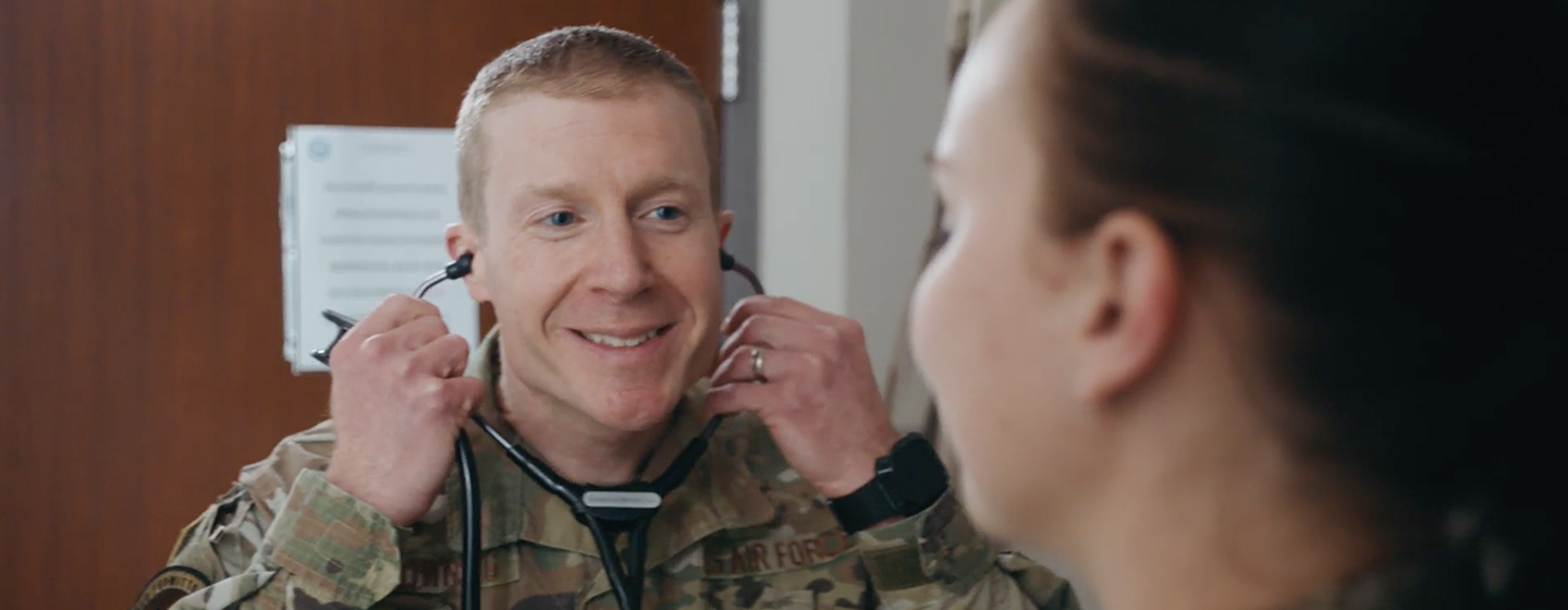 JAG talking to a doctor