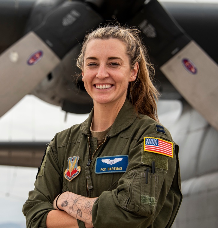 female-airman.jpg