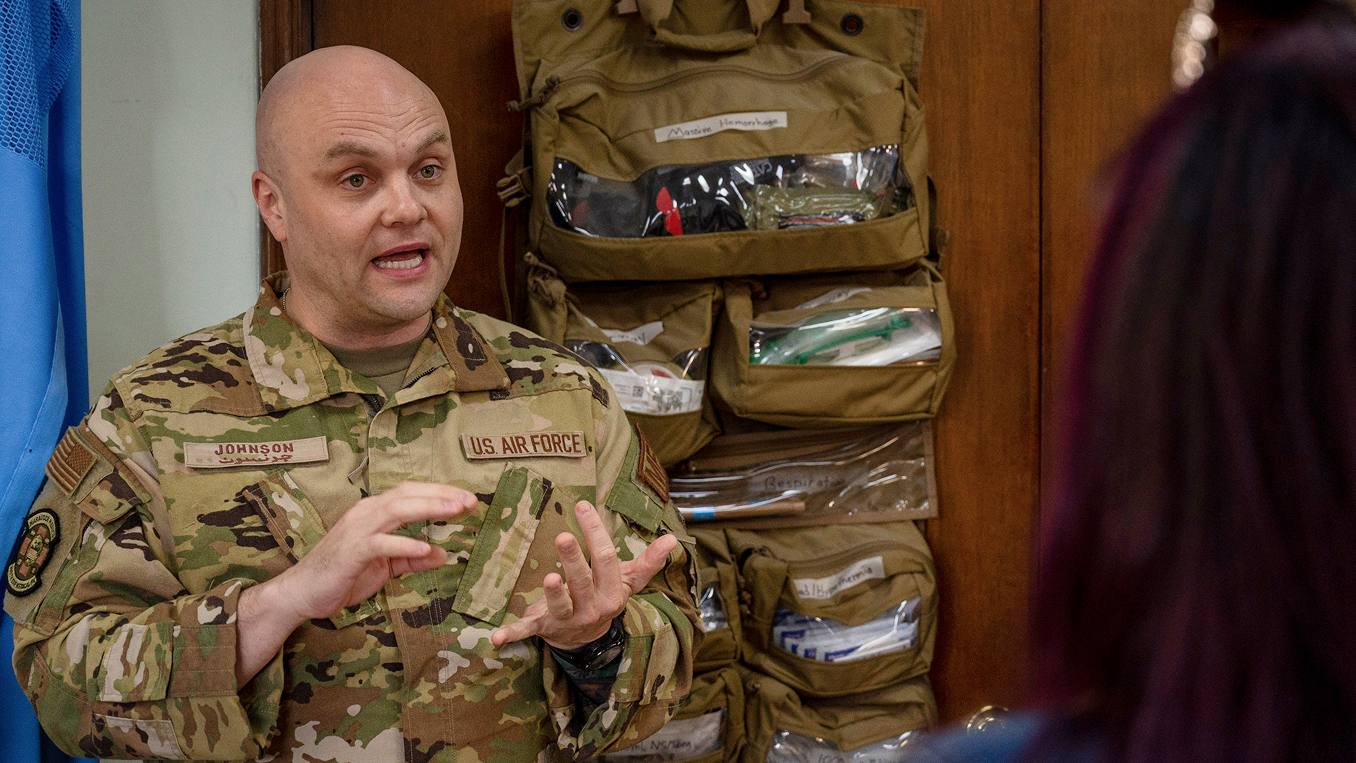 airman speaking