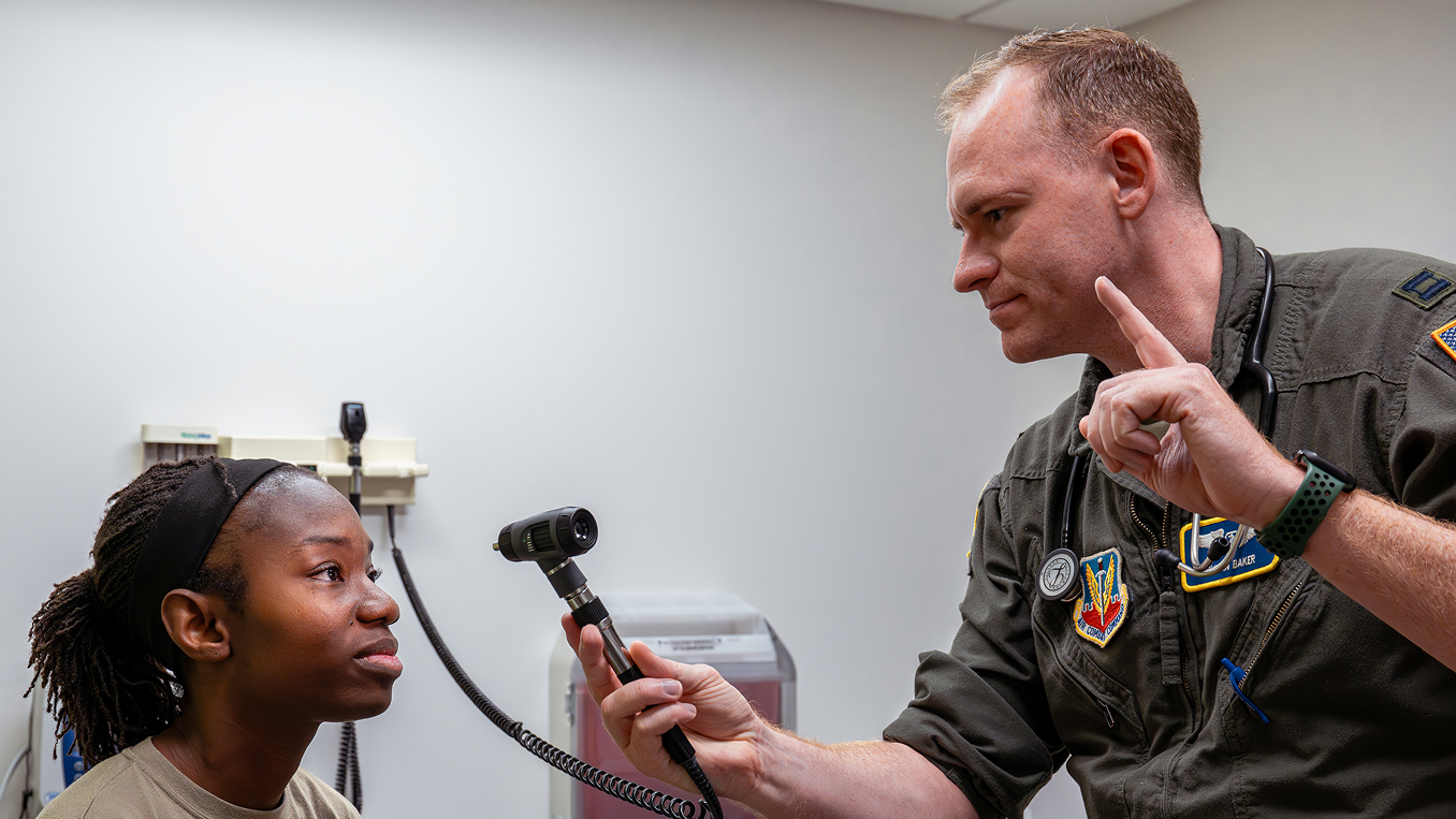 flight surgeon checking vision
