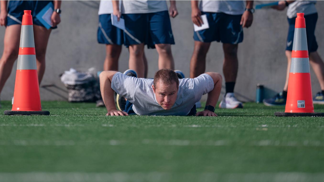 airman doing a push up